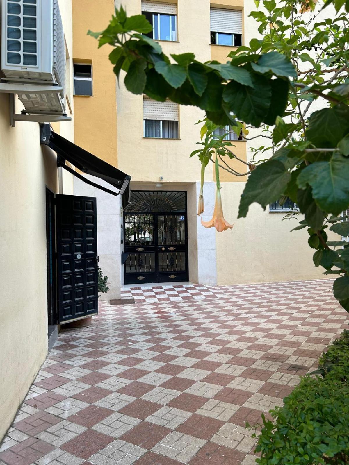 Apartamentos Con Vistas Y Terraza En Marbella Exteriör bild